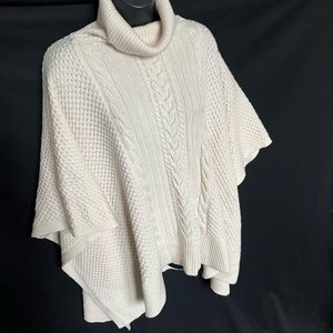 Lululemon Cream sweater
